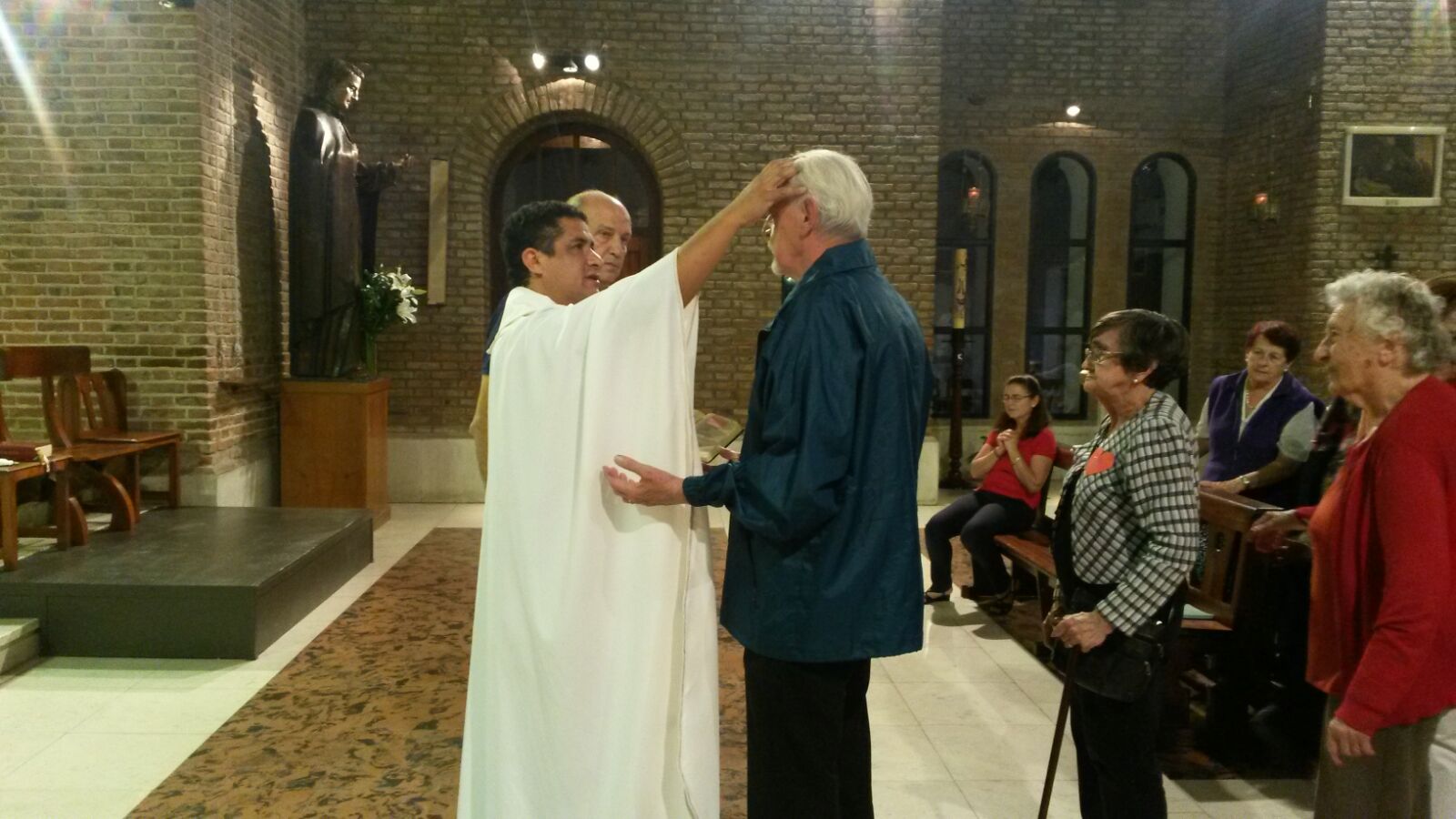 Misa de Unción. Día del enfermo Misa de Unción. Día del enfermo